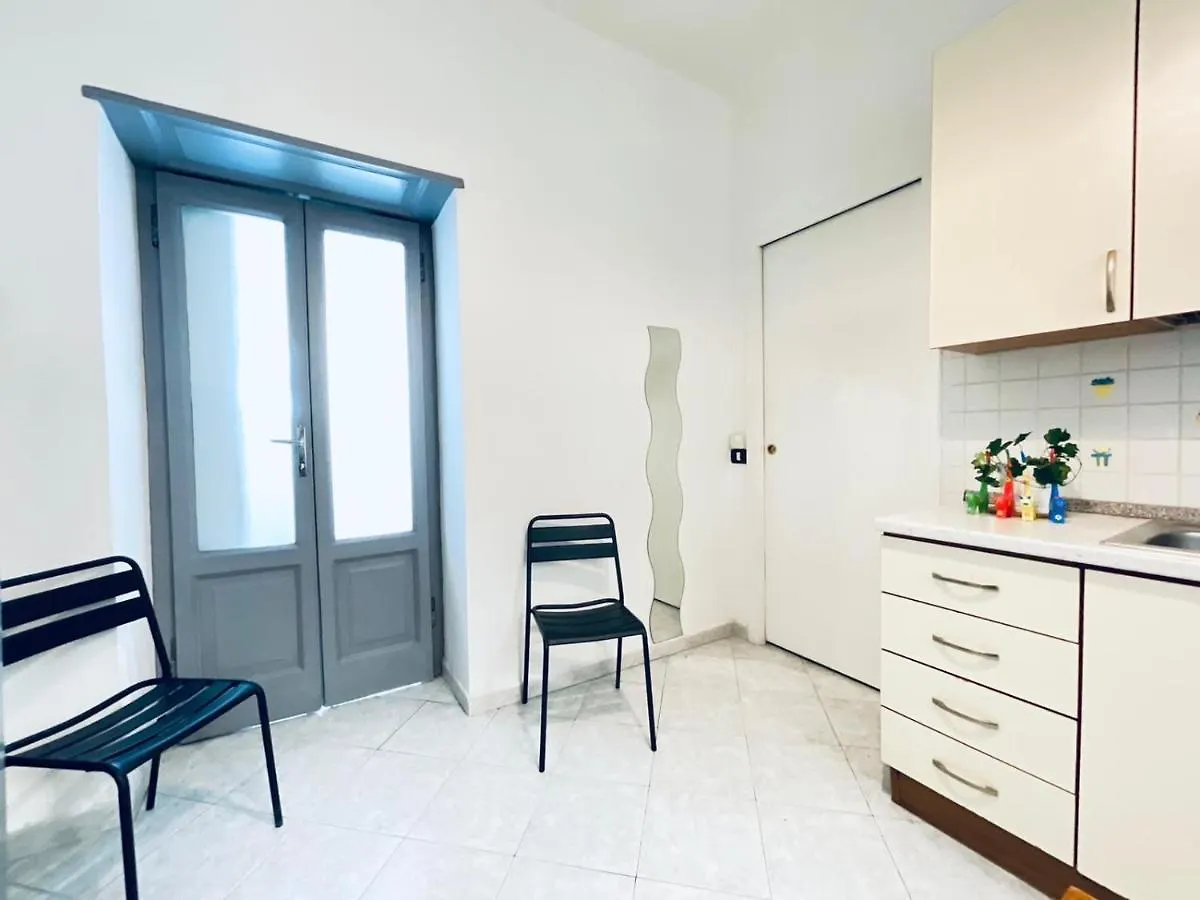 Milan Apartments In Navigli Heart